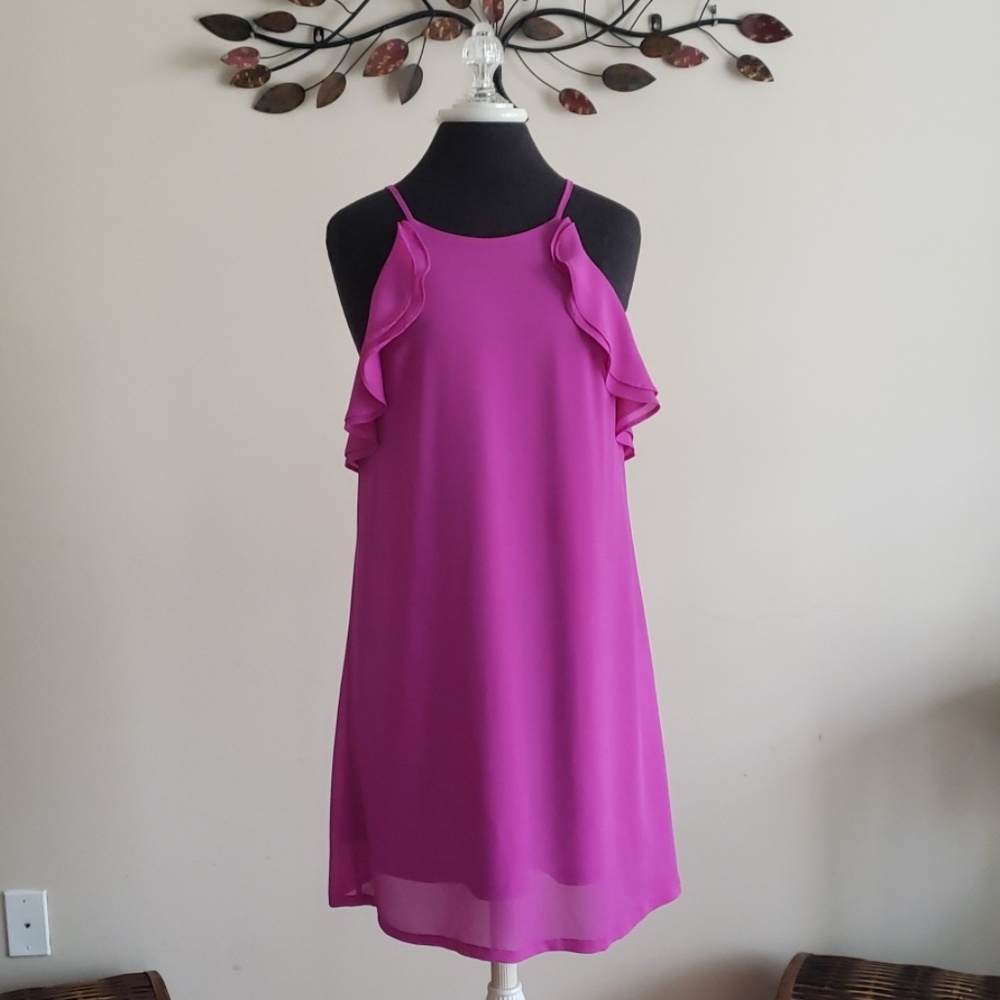 Ya Los Angeles SLEEVELESS SHIFT DRESS EUC Medium